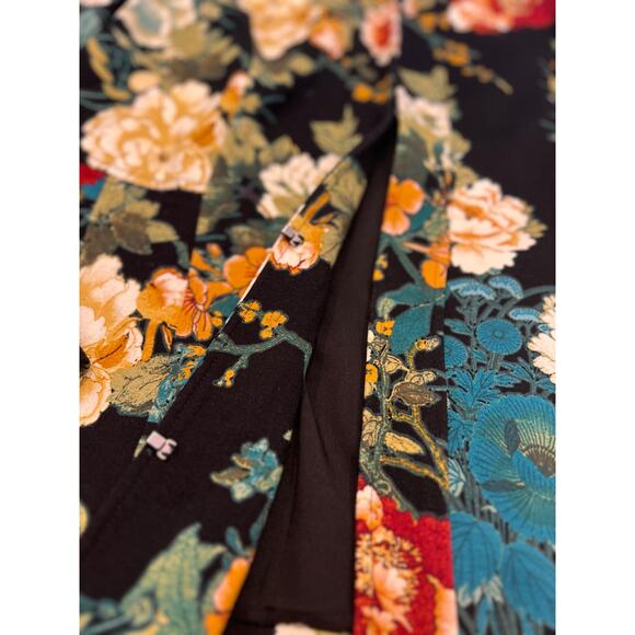 Chico’s floral ponte jacket size 1 with pockets blazer coat - Picture 9 of 15